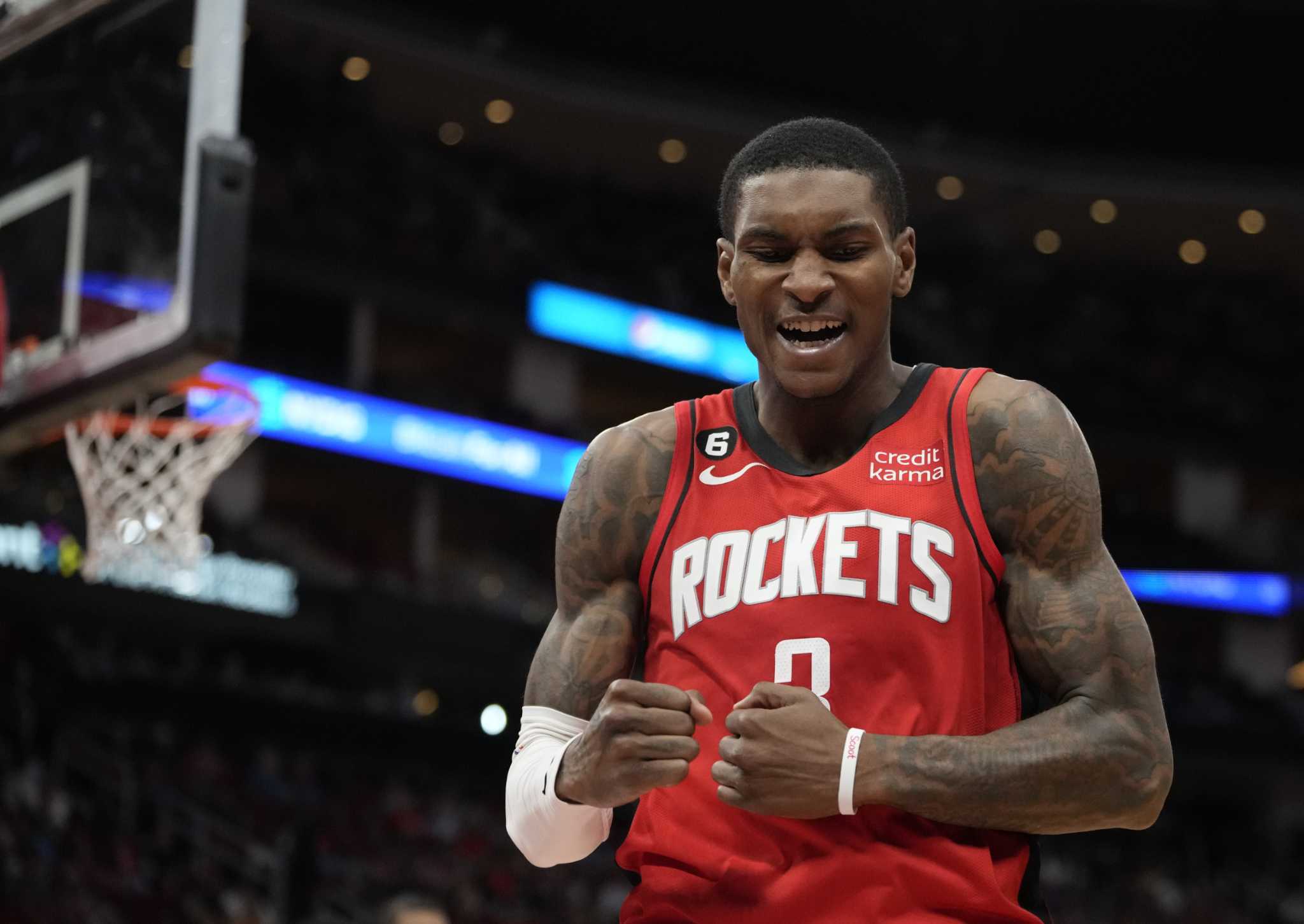 英雄联盟战争学院-今晚社区盾传出新动向,罗马复出首秀,管理层表态——媒体盛赞,赛季目标并未改变的简单介绍