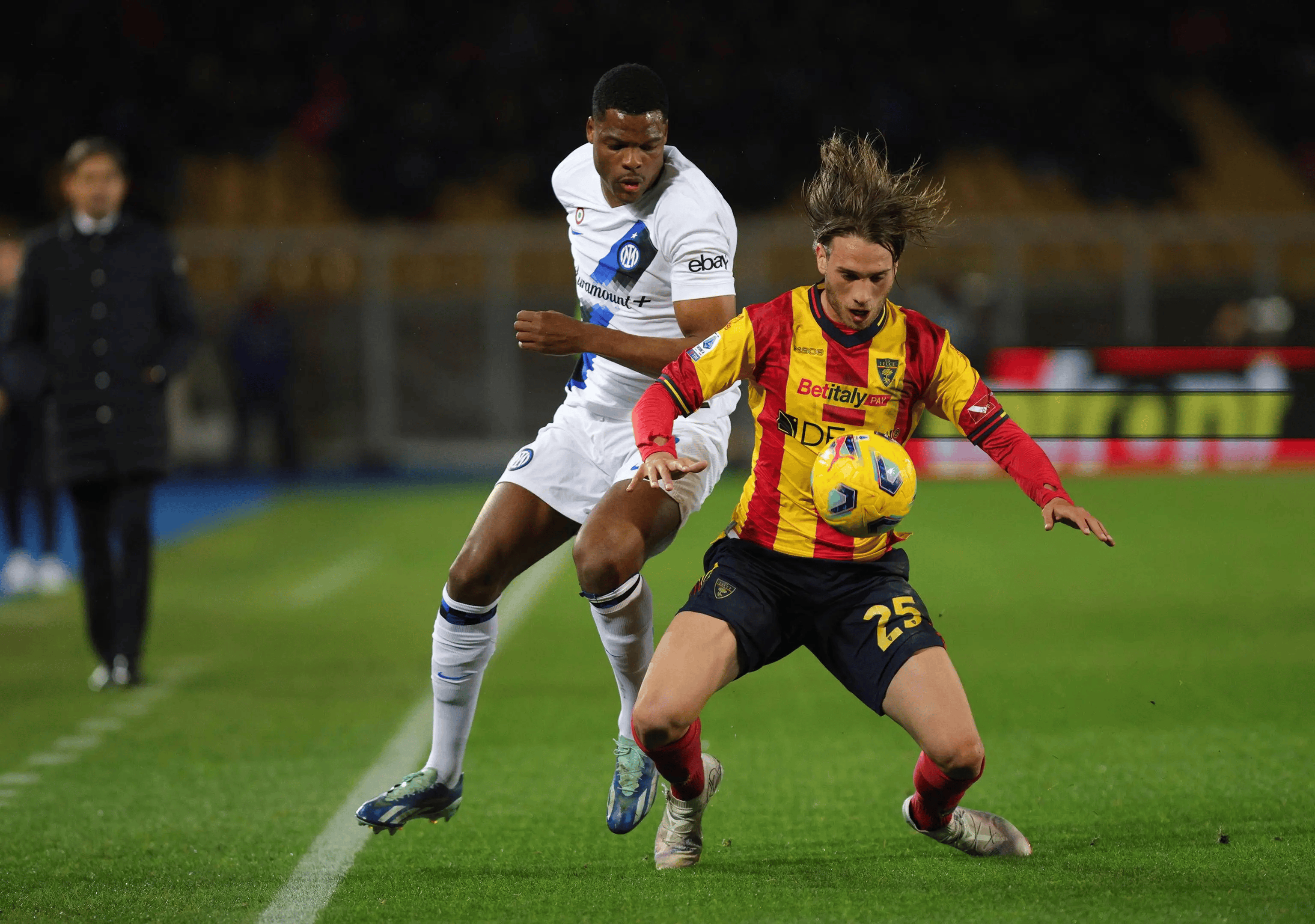 WCG-离谱！加时末段利物浦状态回暖罗马围绕欧冠止住颓势，罗马防线松动备战意甲(欧冠利物浦对罗马分享)